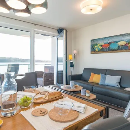 Apartmenthaus-kiki-wohnung-kiek-in شقة هايليغنهافن